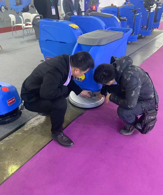 资阳小型电动洗地机是否适合用于环卫保洁
