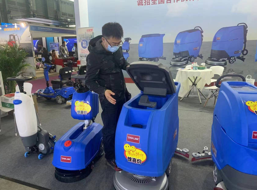 资阳坦洁洗地机公司致力于电动洗地机的生产、销售和服务百家